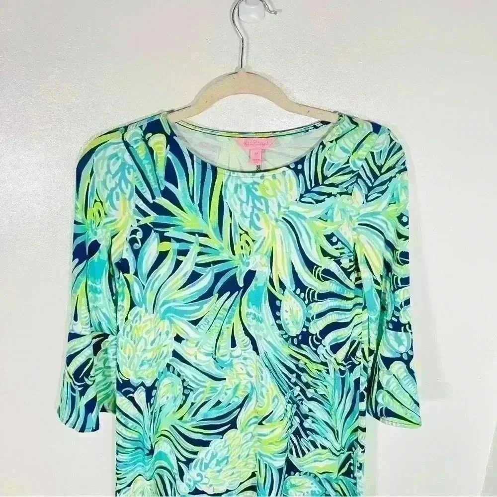 Lilly Pulitzer this lilly